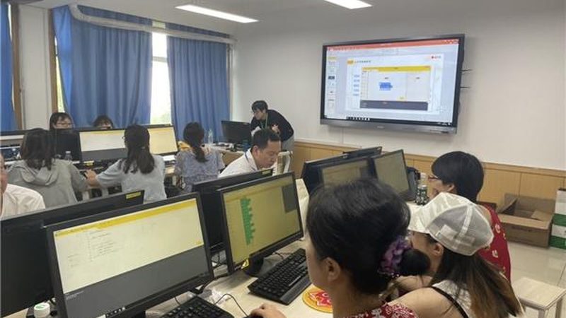 成都会计面授班的实操练习通常包括以下几个方面：